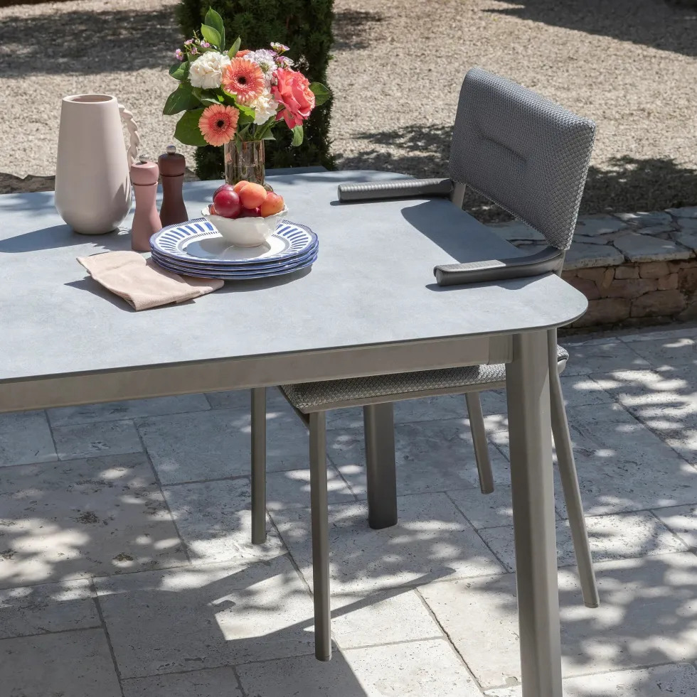 Ensemble table extensible et 6 fauteuils de jardin - LAFUMA