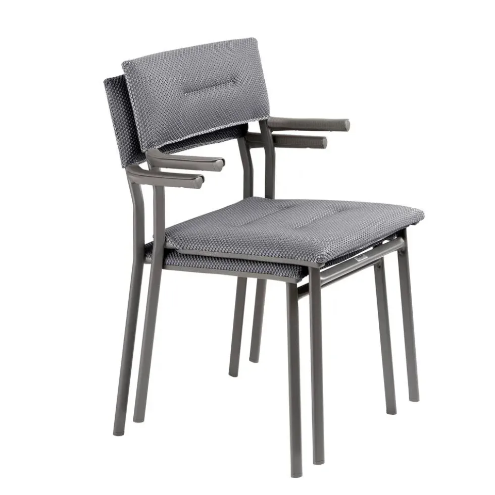 Ensemble table extensible et 8 fauteuils de jardin - LAFUMA